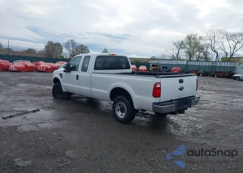 2010 Ford F-250 Lariat/Xl/Xlt z USA, uszkodzony, nr VIN 1FTSX2B57AEA18749